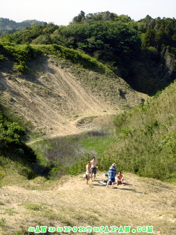 Sandboarding in Onjuku